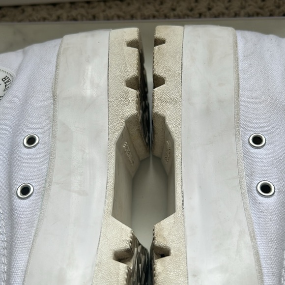 White Converse Chuck Taylor 2.0 Lugged High Top Platform Size 8 Women - Picture 8 of 15